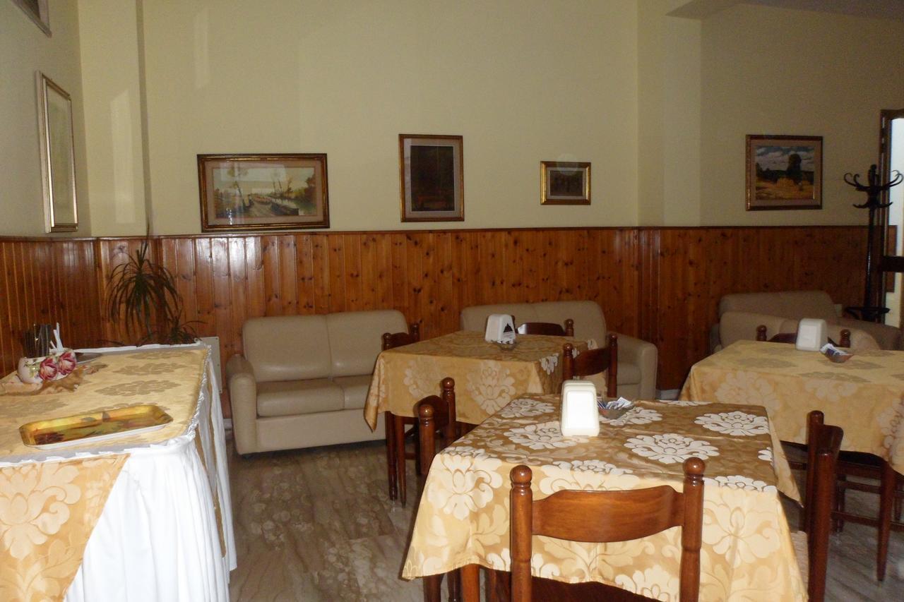 Albergo Miramonte Vibo Valentia Eksteriør billede